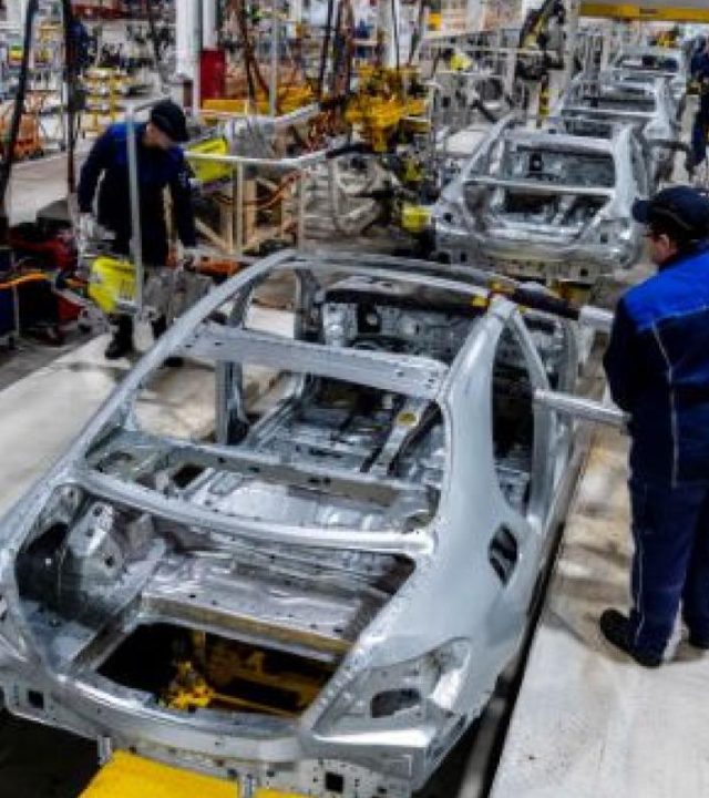 Mercedes-Benz car-plant-in-Russia